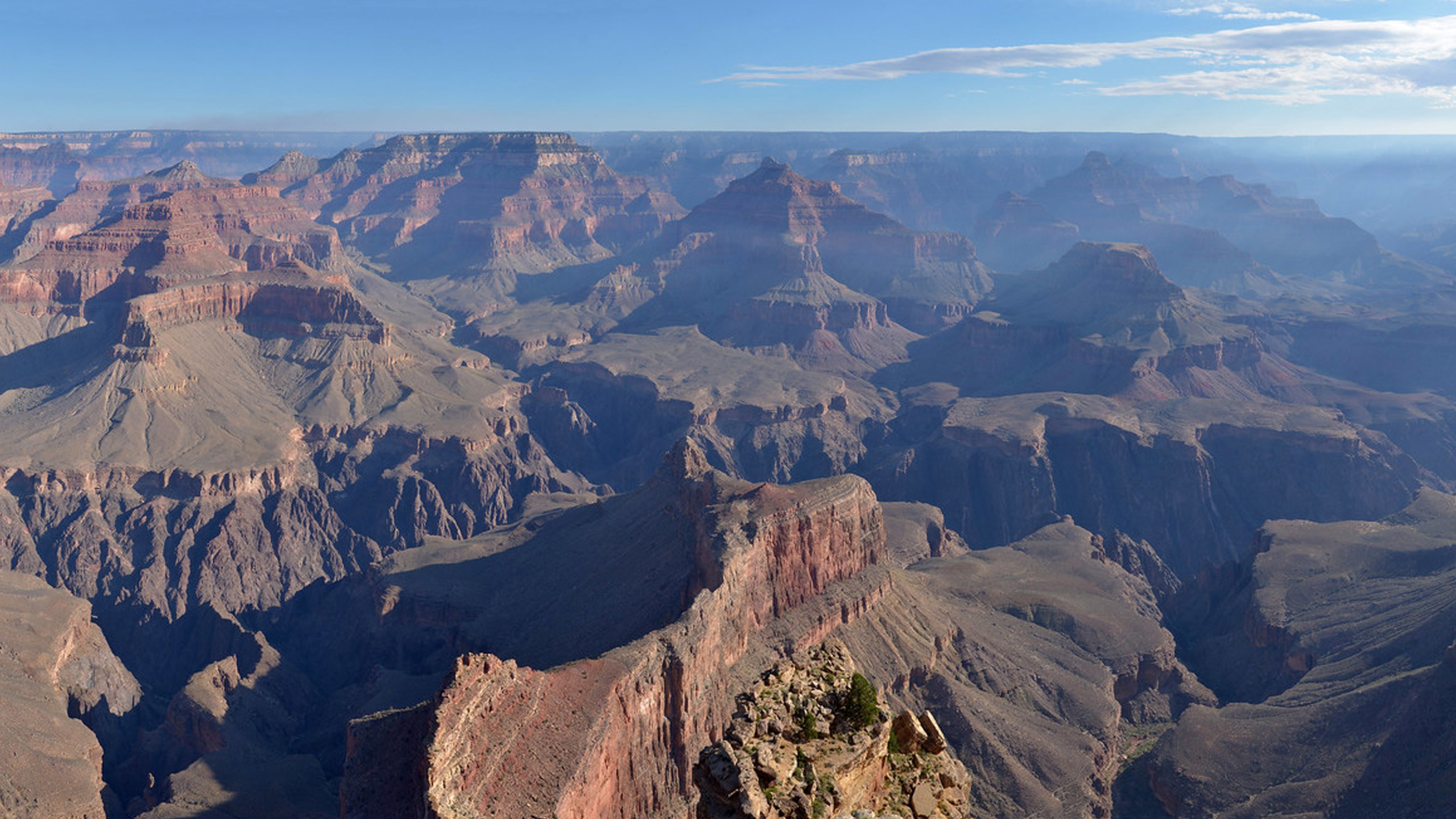 grand canyon with blue sky