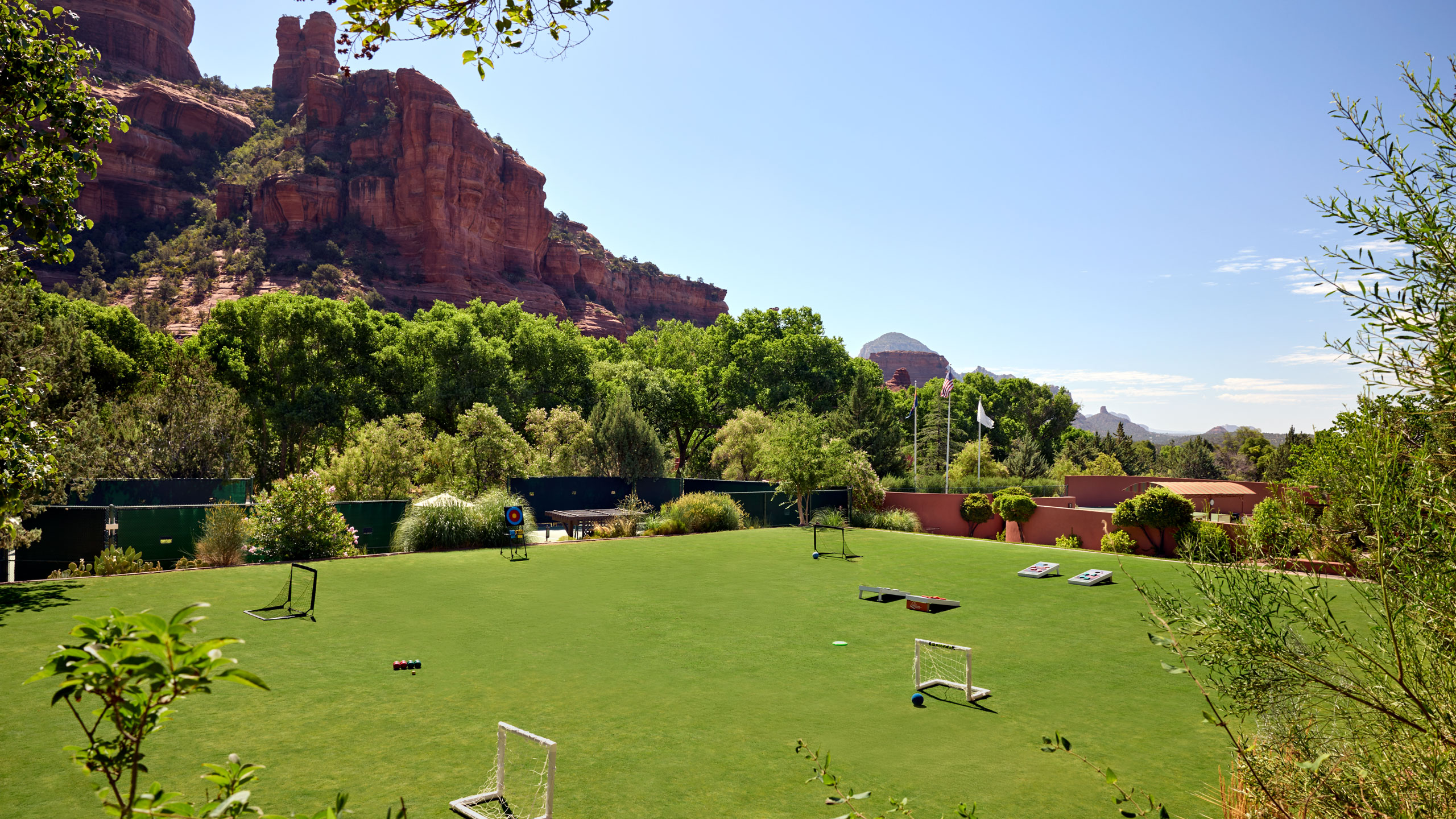 lawn games with view of red rocks
