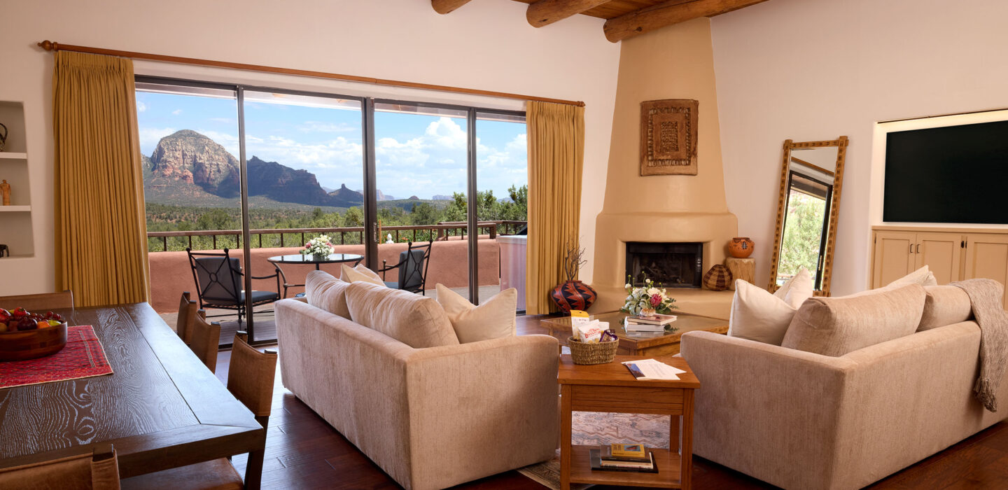 Canyon Vista Rental Home Living Room
